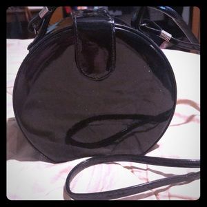 Round purse
